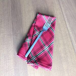 Christmas Plaid Dining Napkins Dining cloth napkins Cotton table napkins Plaid napkins Red and Green napkins Christmas napkins Tartan napkin