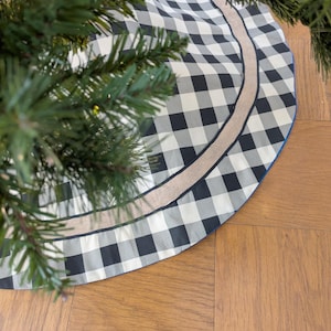 Cream and Black Buffalo Plaid Tree Skirt Farmhouse Christmas decor Artificial tree base cover Rustic tree skirt Traditional Christmas skirt