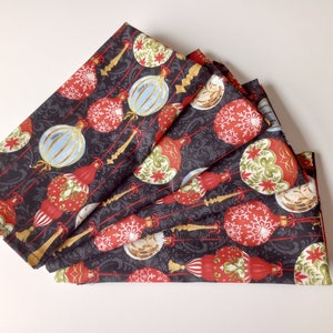 Ornaments Fabric Table Napkins Decorative napkins Dinner Napkins Red and Black napkins Christmas napkins Dining table napkins gift for her