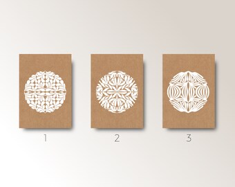 Three Lunar Greeting Cards with envelope - Botanical Minimal Style - white ink on kraft paper - flower line art - Hand made in Barcelona