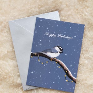 Cartão-postal de pássaros de boas festas. Cartão em branco com envelope. Ilustração de chapim de inverno.