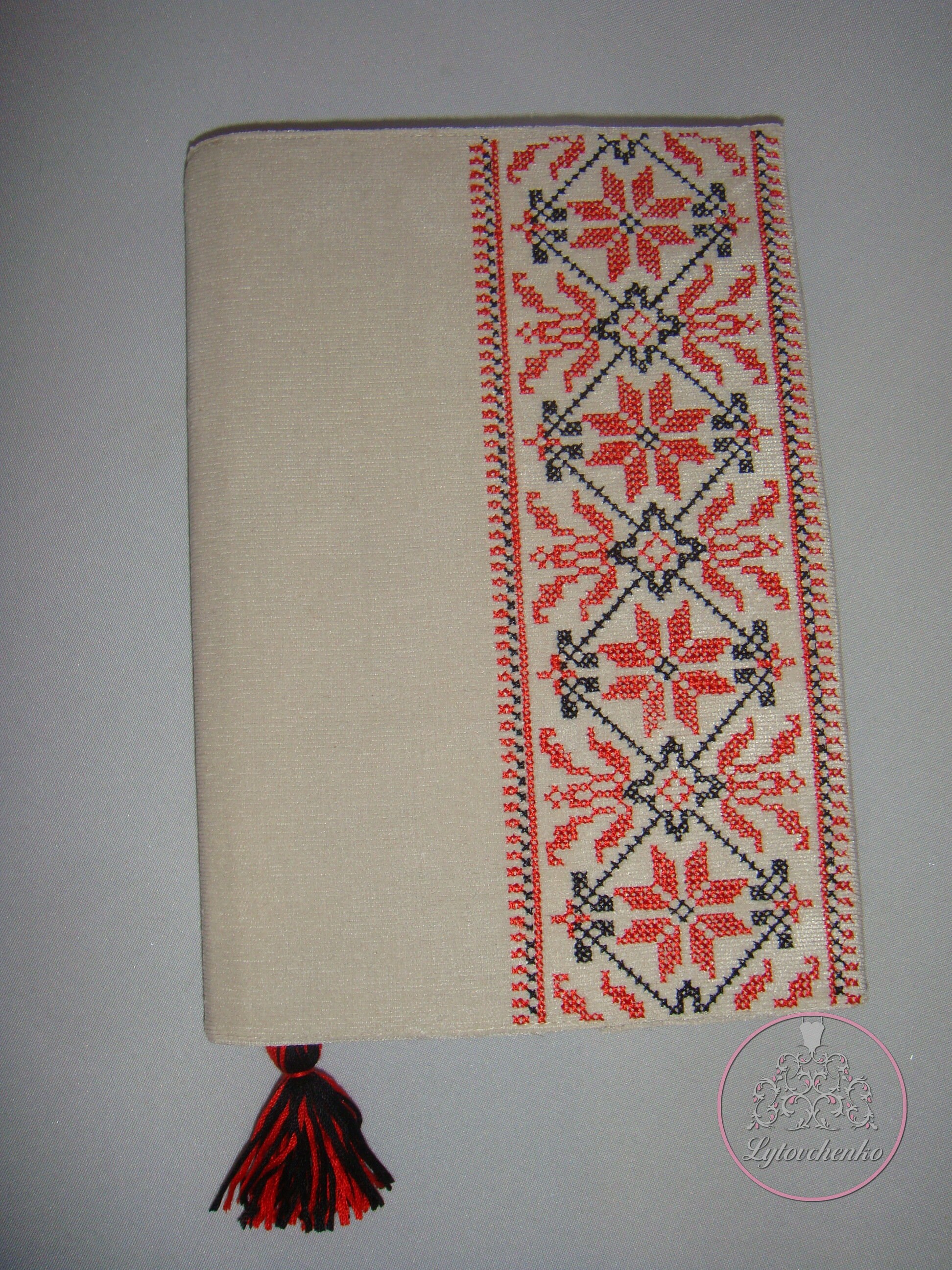 Y A4 ipad/document tote crossover with UZfabric vintage kimono fabric