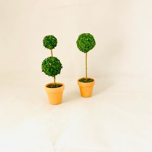 Dollhouse Miniature Set of 2 Potted Ball Topiary Trees 1:12 Scale one inch
