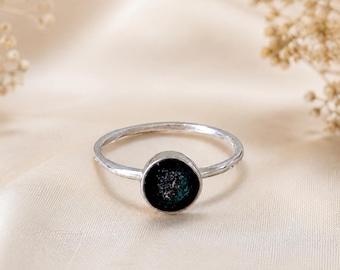 Keepsake Ring with Hair or Ashes: 925 Silver Memorial Jewellery