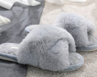 grey fluffy slippers womens