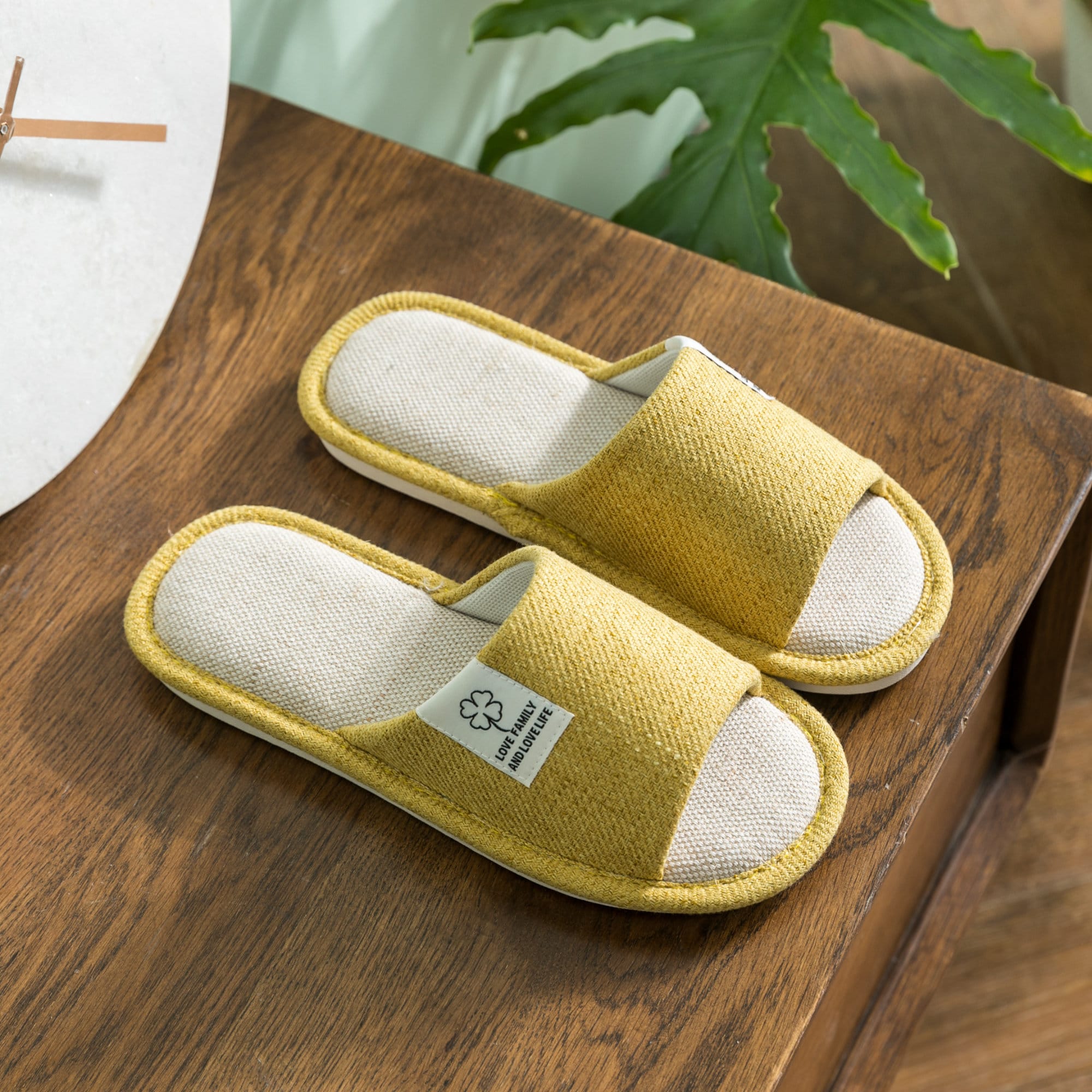 Gahrchian Women Cotton Linen Slippers Shoes Indoors Slip-ons Slippers Flat Slippers Sandals Summers Bamboo Slippers 