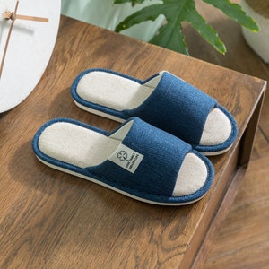 Tatami house hotsell slippers