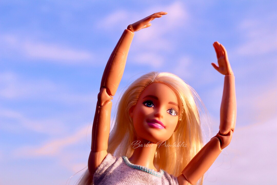 Barbie Photography, Living Room Barbie Wall Print,barbie Doll Wall Art