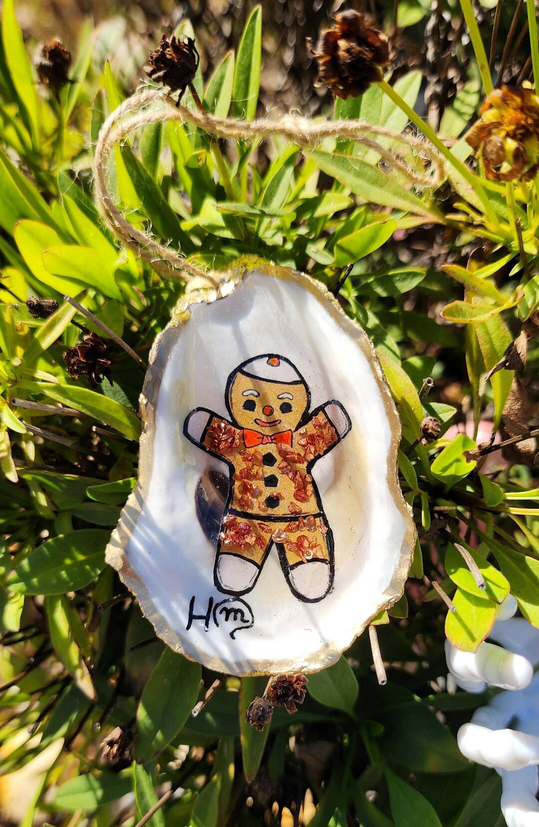 Hand-painted Gingerbread Man Oyster Shell Ornament | Christmas Decor - Etsy