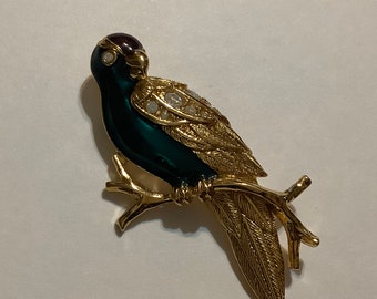 Tropical Bird Brooch Pin Avon Goldtone Green Rhinestones vintage collectible