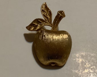 Avon Goldtone Apple Brooch vintage