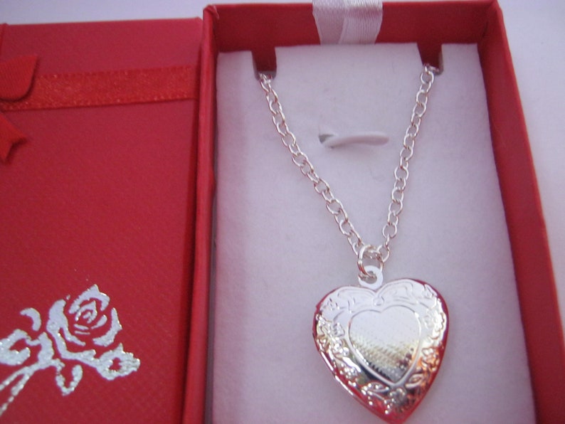 Child Heart Locket Pendant Necklace 20mm 3/4in on Silver Plated Chain