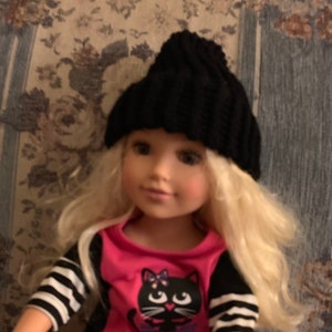 Slouchy hat for 18 inch doll