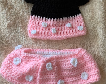 Minnie Mouse inspired diaper set