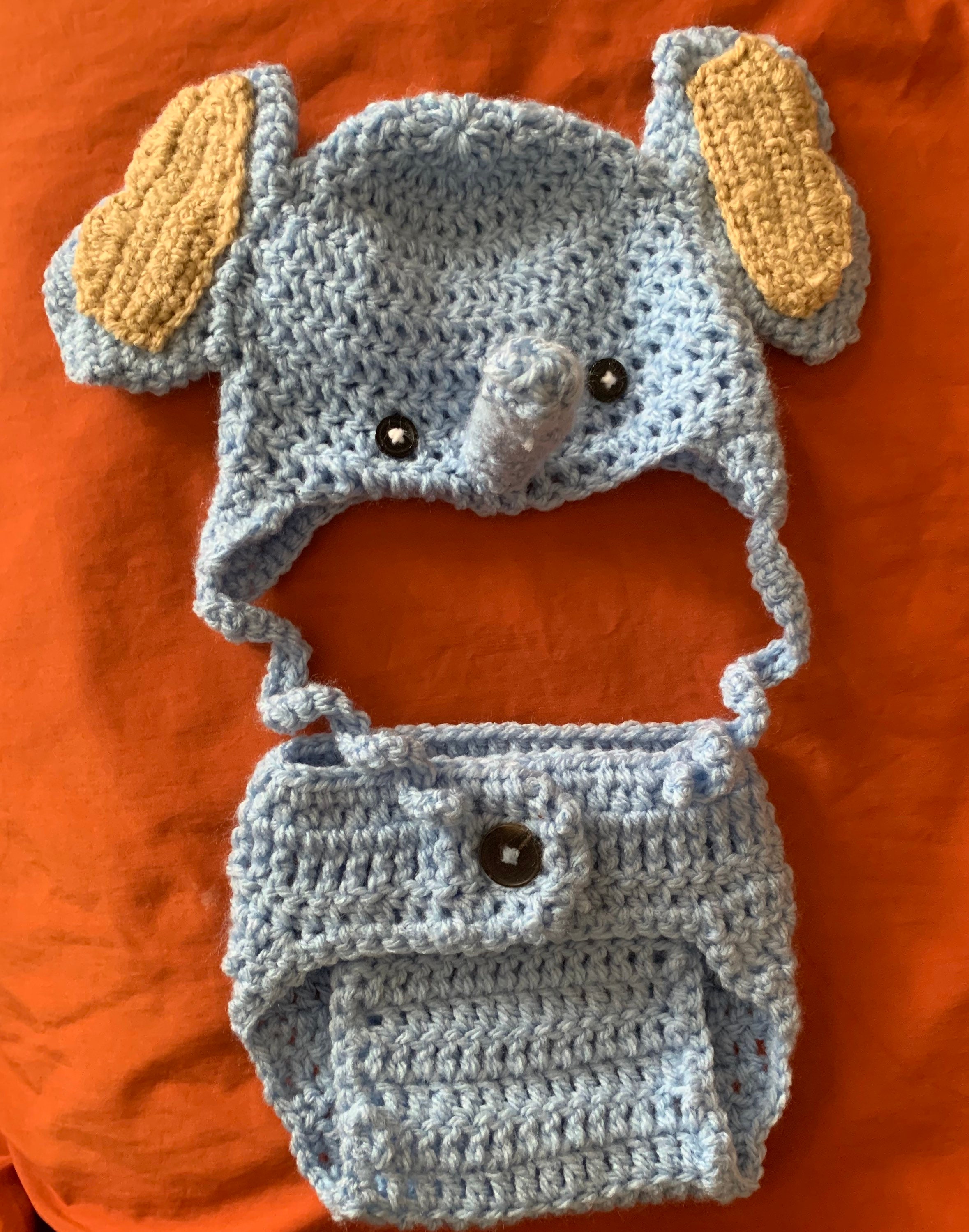 Elephant diaper set