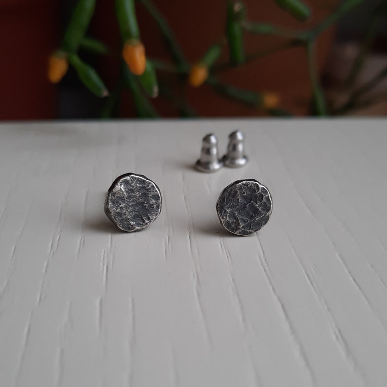 Silver Oxidised Ear Studs - Black Glass Stone