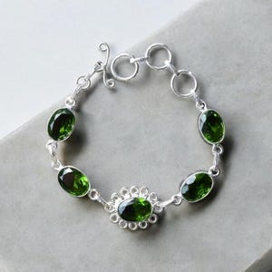 Natural Peridot Gemstone Bracelet, 925 sterling silver bracelet, Adjustable Bracelet, jewellery gift for her, Peridot Gemstone