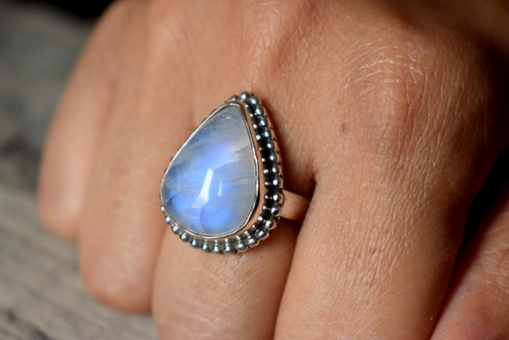 Blue Moonstone ring , moonstone statement ring , 925 sterling silver , Moonstone gemstone silver ring , jewellery gift #B204 Blue Moonstone ring , moonstone statement ring , 925 sterling silver , Moonstone gemstone silver ring , jewellery gift #B204