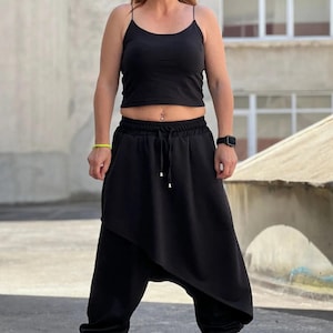 Designer Woman&#39;s Pants, Harem Pants Loose Trousers Drop Crotch Pants, Harem Pants, Genie Pants, Loose Fit Pants Woman  Haremshose Herren