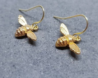 Bee Earrings, Hypoallergenic Ear Wires, Brass Bumble Bee, Nickel Free, Gold  Earrings, Bee Lovers Earrings, Insect Earrings