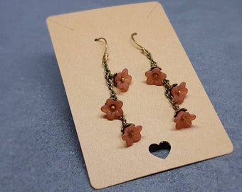 Boucles d'oreilles fleurs, fils d'oreille hypoallergéniques, bijoux bohèmes, boucles d'oreilles marron, boucles d'oreilles vintage, boucles d'oreilles automne/automne