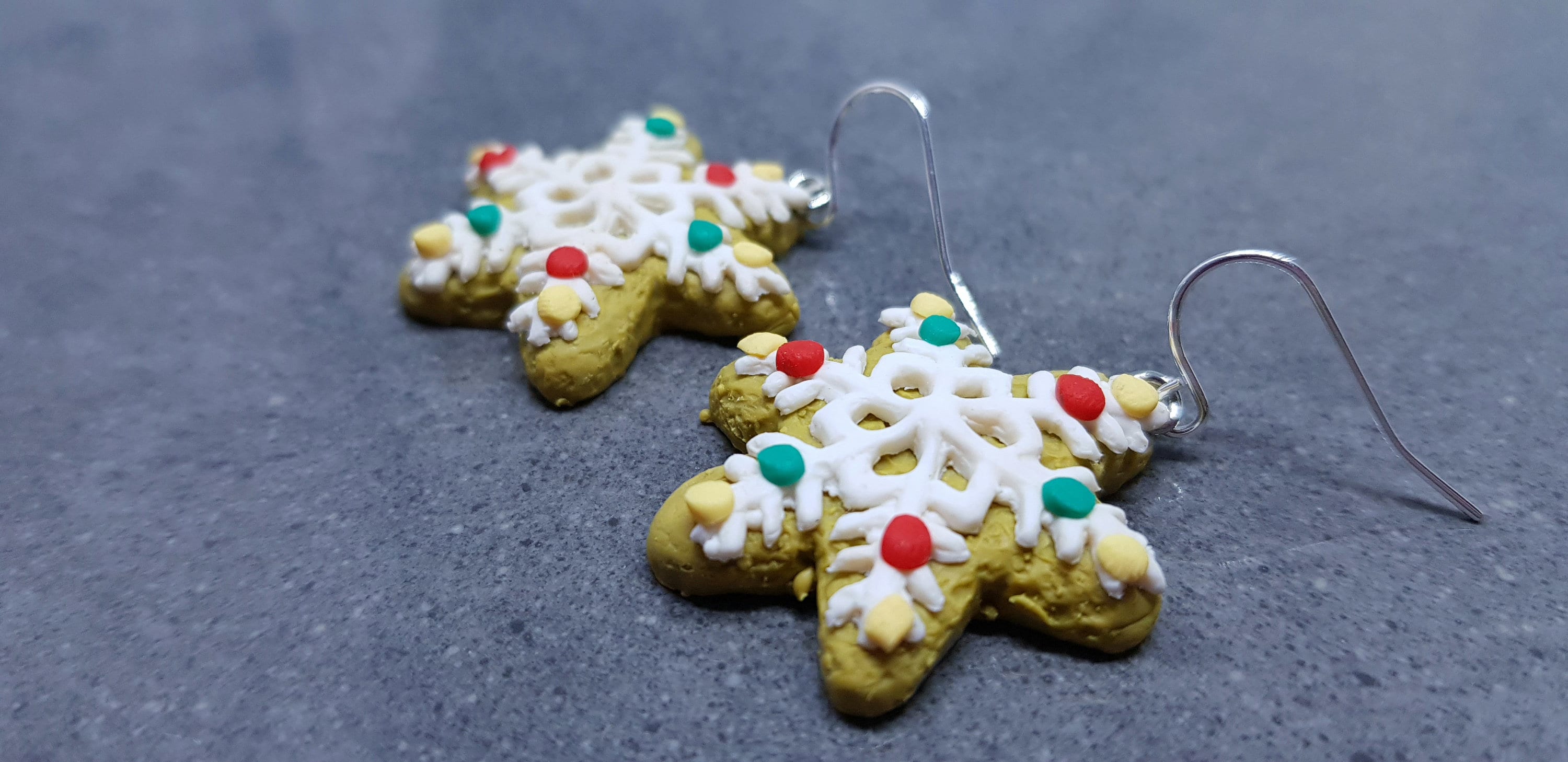 Gingerbread Snowflake Earrings, Hypoallergenic Ear Wires, Cookie Earrings, Christmas Earrings, Festive Earrings, Biscuit Jewellery