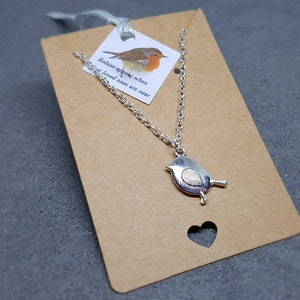 Robin Necklace, Sympathy Keepsake Jewellery, Remembrance, Lost Loved Ones Are Near, Grief Gift, In Memory, Uplifting Message