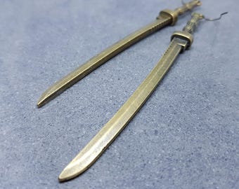 Bronzen zwaardoorbellen, hypoallergene oorbellen, lange zwaardoorbellen, gotische oorbellen, VK