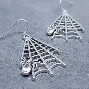 Spider Web Earrings, Hypoallergenic Ear Wires, Cob Web Earrings, Gothic Earrings, Spider Earrings