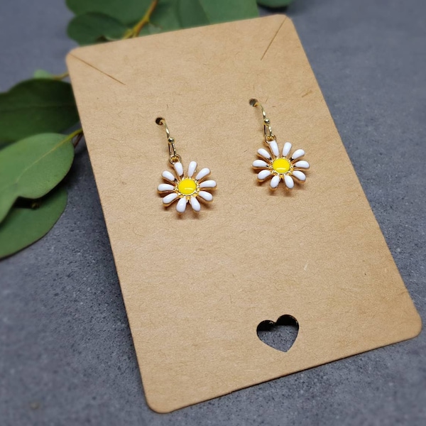 Gold Daisy Earrings, Hypoallergenic Ear Wires, Minimalistic Earrings, Cute Retro Earrings, Nature Lovers Earrings, Gift for her