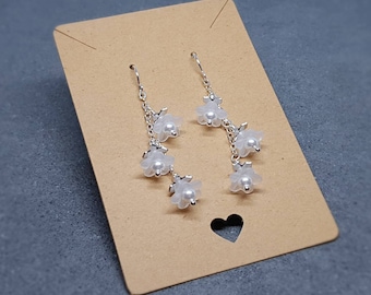 Flower Earrings, Hypoallergenic Ear Wires, Snowdrop Earrings, Spring Flower Earrings, White Earrings, White PRIMERO Crystals® Pearl Earrings