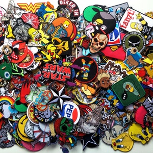 Mix Set Patch Lote 30 Peças ALEATÓRIO Atacado Lote de Costura Ferro Em Patch Animal Herói Desenho Animado Flor Caveira Logotipo Patches Conjunto