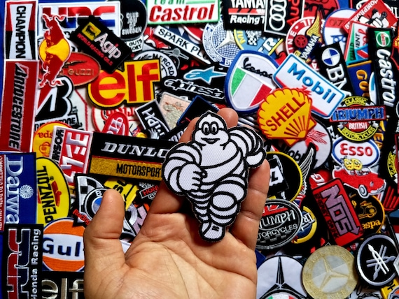 Pn de Orne Santll em Santllorne | Tatuagem de motos, Adesvos de