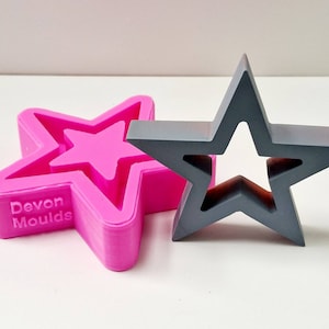 Hollow stand up star silicone mould