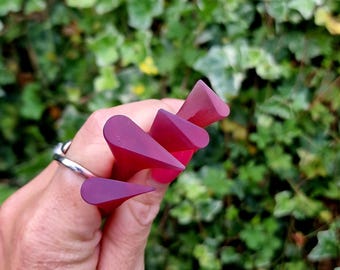 Spear head dotting tool