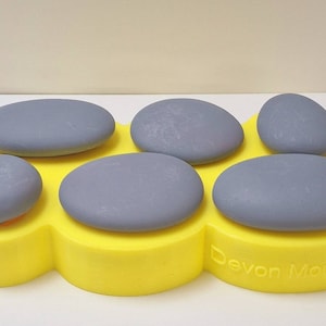 Sea stone/pebble shaped silicone mould