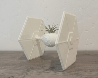 Tie Fighter Star Wars LN Starfighter Air Plant Display Desk Planter Drop Proof Modern Decor decorative Plant with Live Airplant Tillandsia