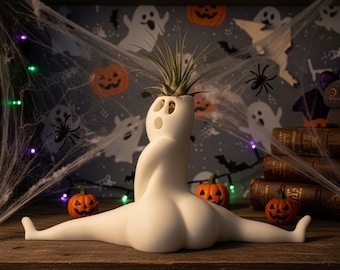 Funny Big Booty Ghost Planter: Halloween Air Plant Gag Gift