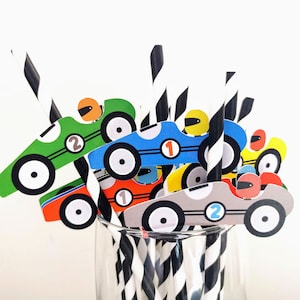 Cannucce di carta per auto da corsa personalizzate di QUALSIASI ETÀ in molti colori / Cannucce Fast One personalizzate / Due cannucce veloci / Forniture per feste per auto da corsa / Cannucce per feste automobilistiche
