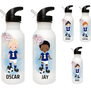 Bouteille d&#39;eau garçon footballeur personnalisée | Footballeur en bouteille d&#39;eau tshirt bleu | Rentrée scolaire/cadeau d&#39;anniversaire | Bouteille d&#39;eau pour les enfants