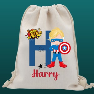 Sac de sport personnalisé à cordon de serrage de super-héros | Sac à cordon | Sac en PE | Kit de sac de sport | Sac d’école/de garderie | Kit de super-héros Sac | Sacs pour garçons
