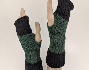Dark Green & Black Knitted Wrist Warmers, Knit Fingerless Gloves, Fingerless Mittens
