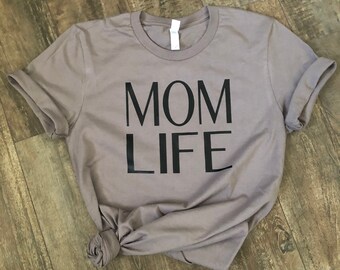Momlife, moeder shirt, Momlife shirt, moeder leven shirt, shirts voor moeders, Mothers Day gift, trendy moeder T-shirts, cool moeder shirts, moeder Tees