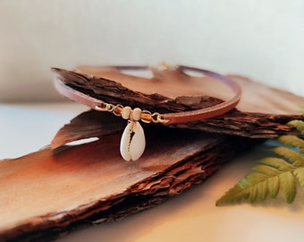 Kauri Shell LEREN enkelbandje voor dames | BOHO-sieraden voor surfers