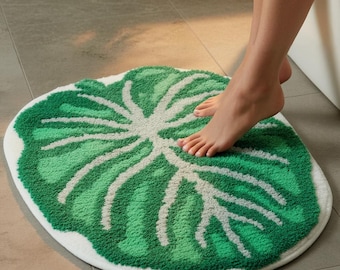 Green Monstera Bath Mat Plant Leaf Rug Funny Cute Bathroom Decor Shower Rugs Retro Funky Bedroom Aesthetic Fun Preppy Cool Apartment College