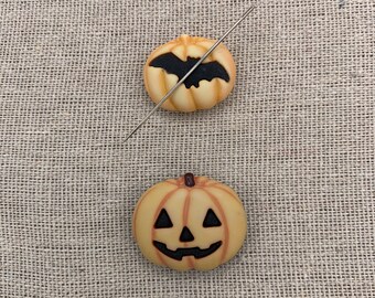 Jack O Lantern Needle Minder | Pumpkin | Halloween | Bat | Autumn | Fall | Magnetic Minder | Needle Nanny | Keeper |  Cover Minder