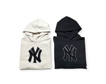 New York Embroidered Chenille Hoodie Boxy Fit