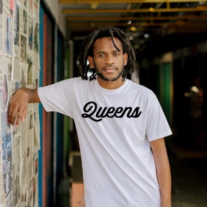Queens Script OG Tshirt