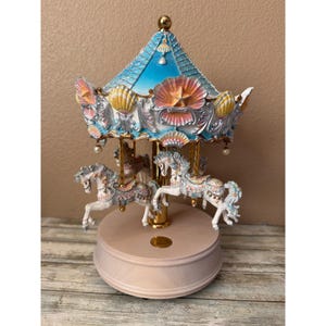 San francisco music box carousel horse - Etsy 日本