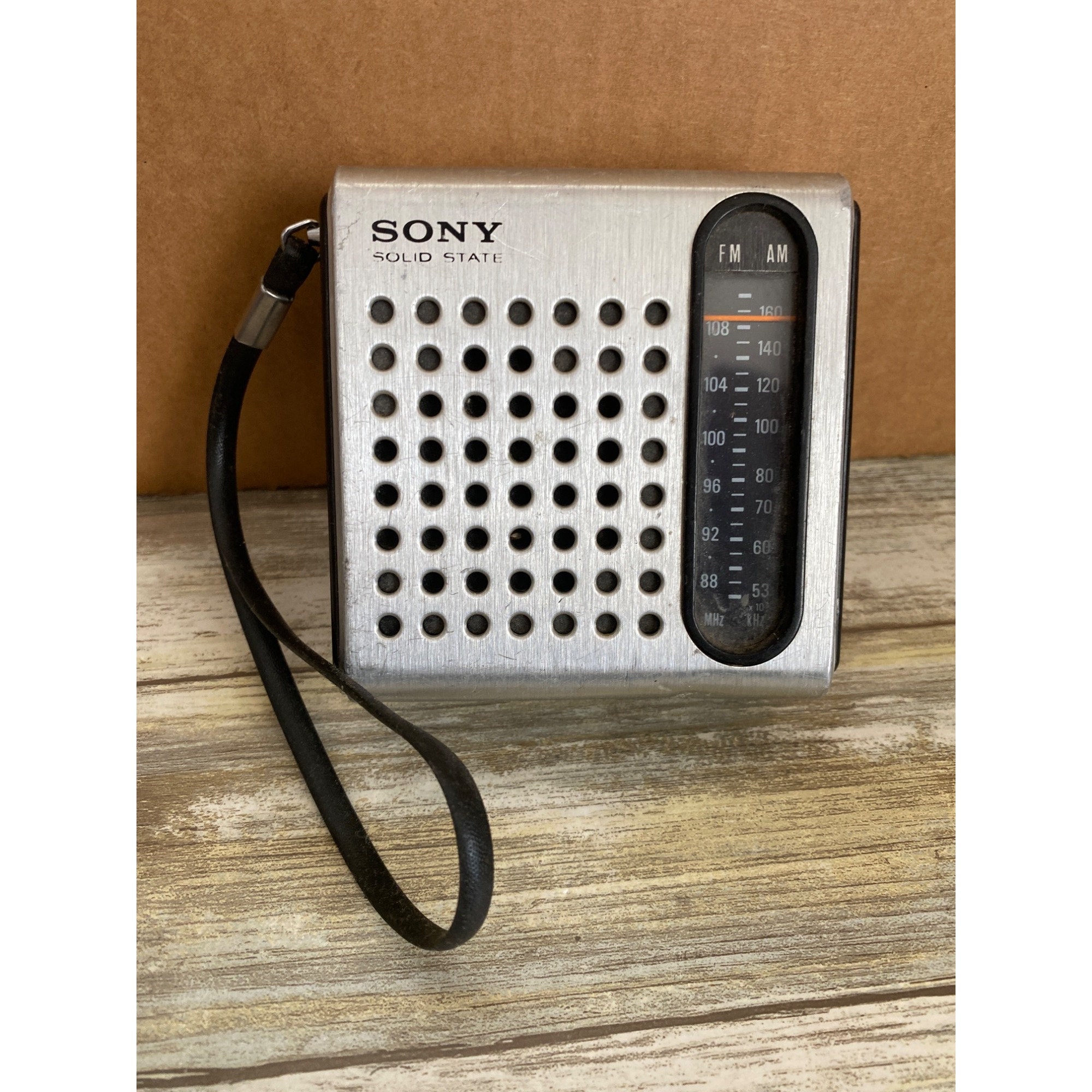 1960s Vintage Small Pocket Transistor Radio Sony 2R-25 ,Box,Case and  Instruction